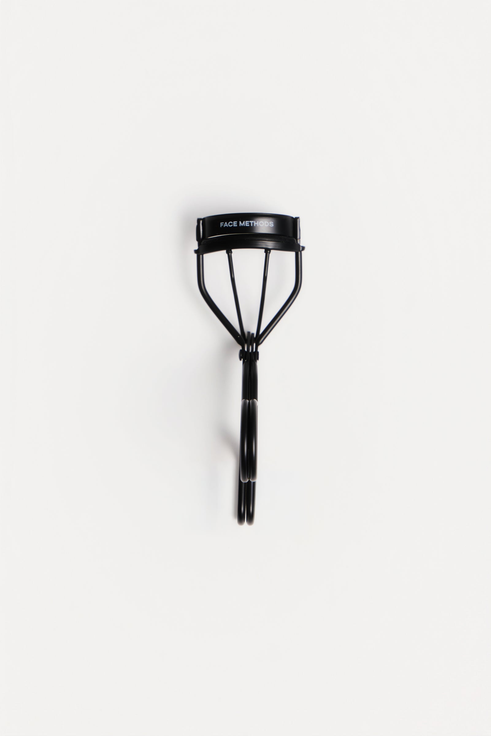 PRECISION LASH CURLER